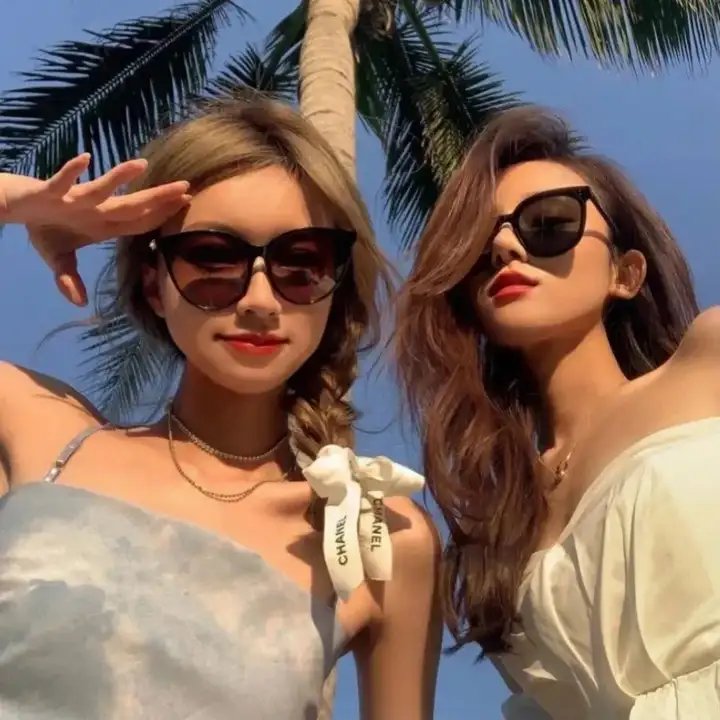 个资风暴：剑桥分析事件